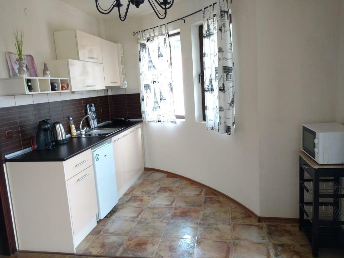 וארנה Apartments In Golden Sands Park Near The Sea מראה חיצוני תמונה